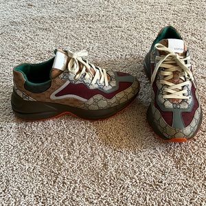 Men’s Gucci Sneakers Size 7 (40) Worn Once!